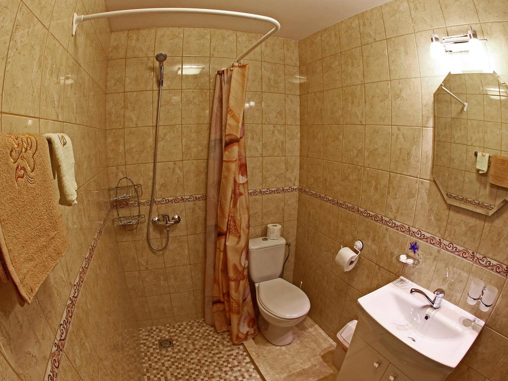 Juro Guest House Šiauliai Exterior foto